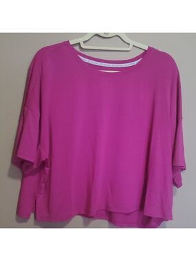 Athletic works top size xl